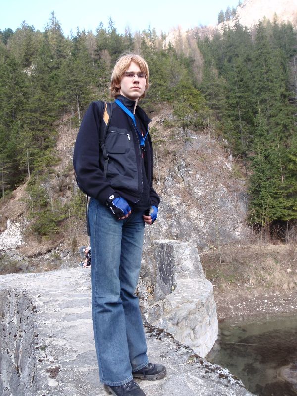 Trwa �adowanie zdj�cia...