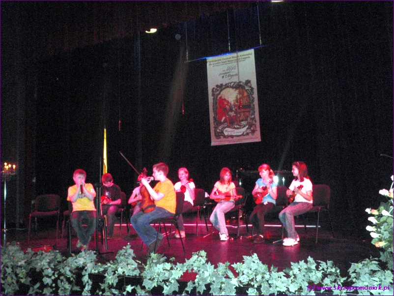 Trwa �adowanie zdj�cia...