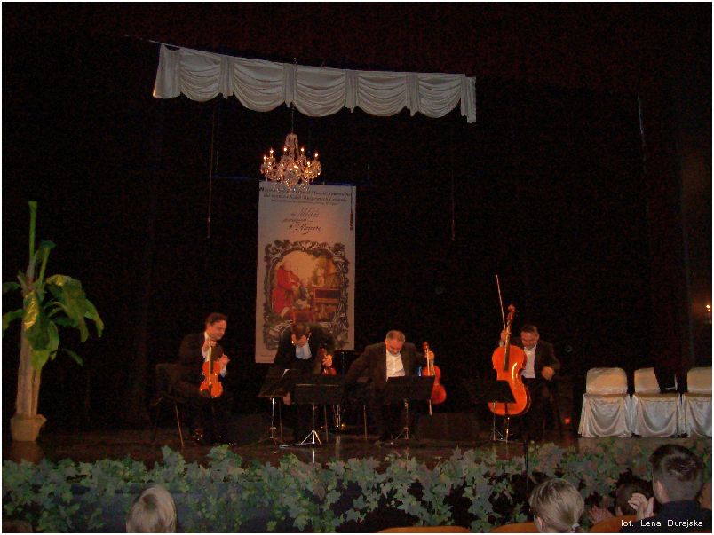 Trwa �adowanie zdj�cia...