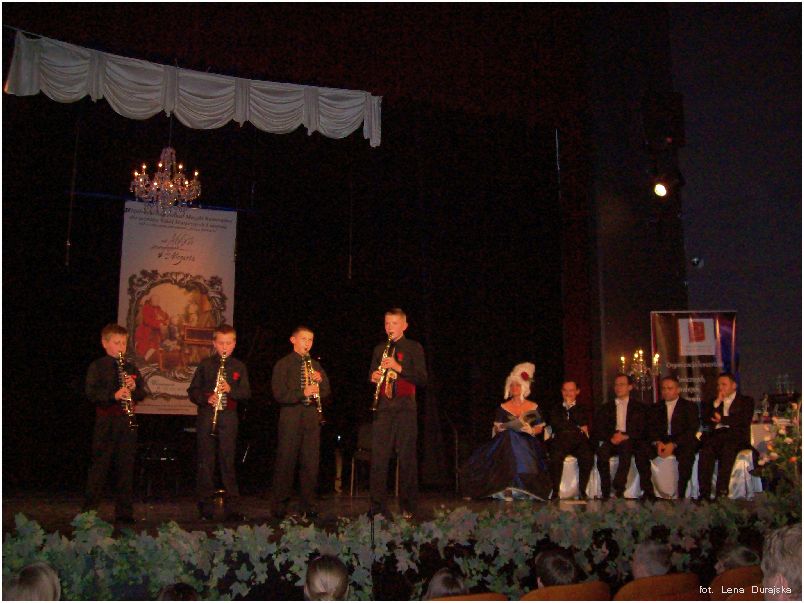 Trwa �adowanie zdj�cia...