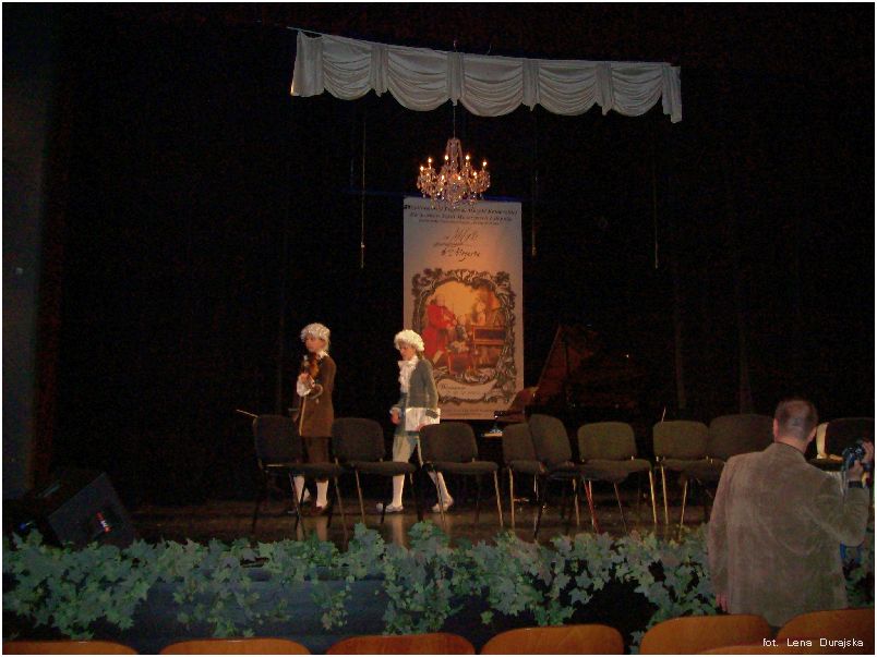 Trwa �adowanie zdj�cia...