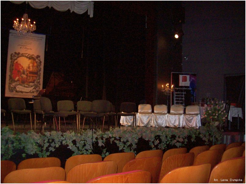 Trwa �adowanie zdj�cia...