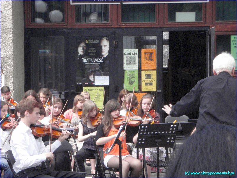 Trwa �adowanie zdj�cia...