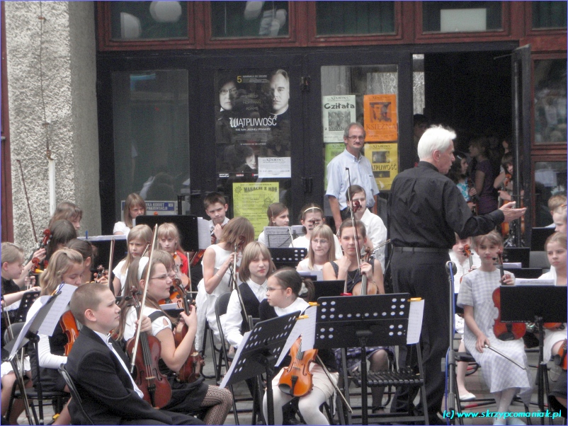 Trwa �adowanie zdj�cia...