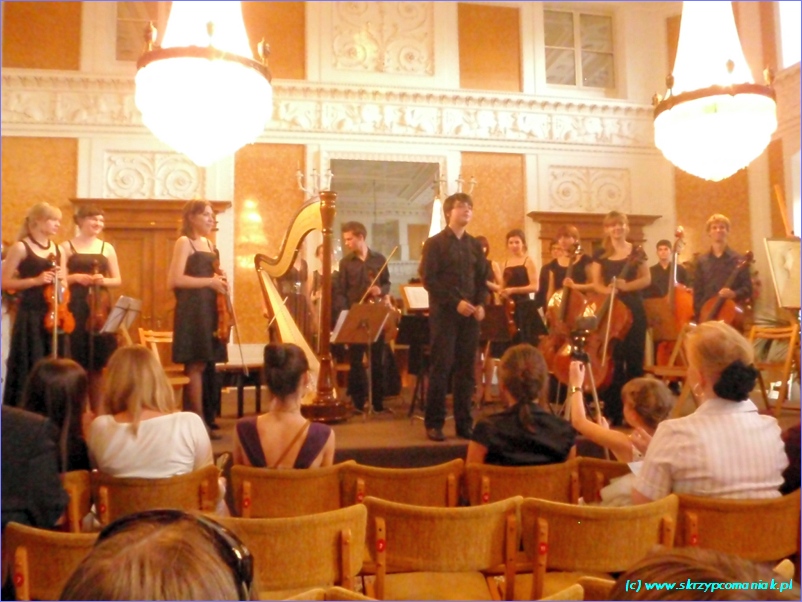 Trwa �adowanie zdj�cia...