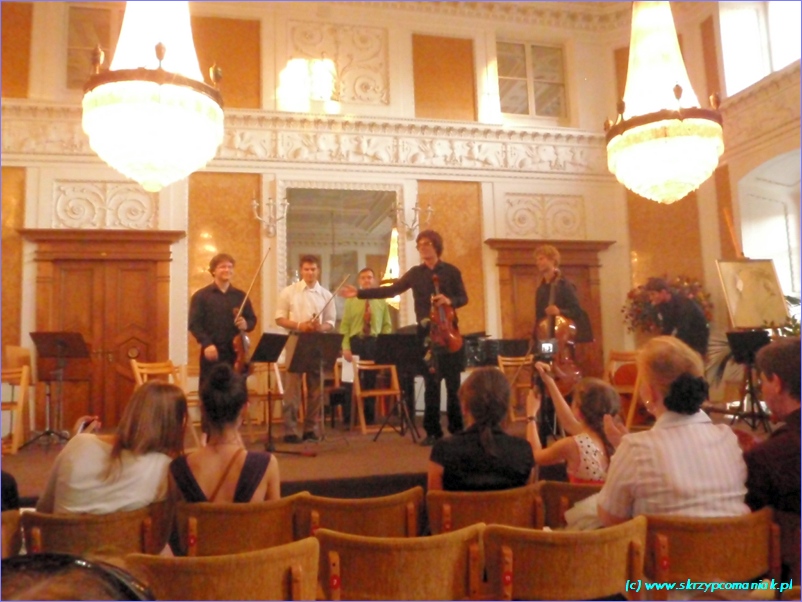 Trwa �adowanie zdj�cia...