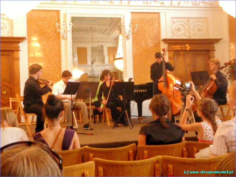 Trwa �adowanie zdj�cia...