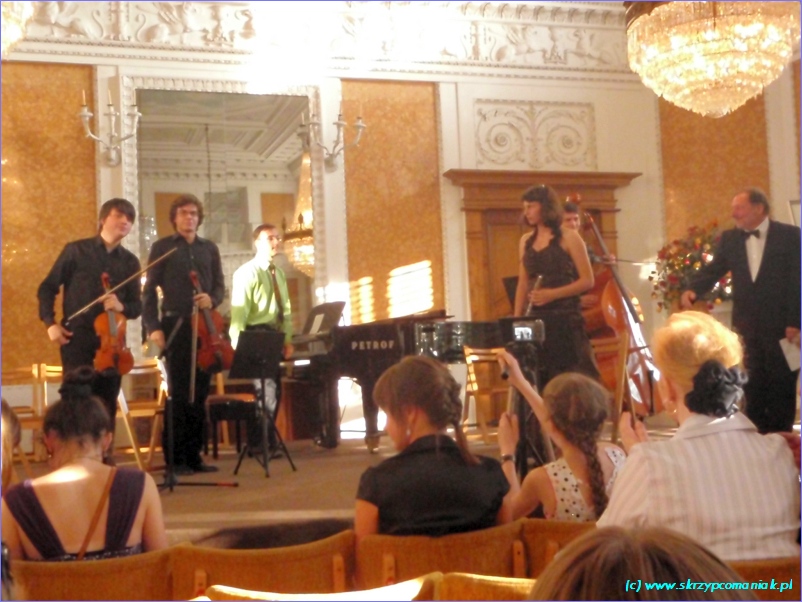 Trwa �adowanie zdj�cia...