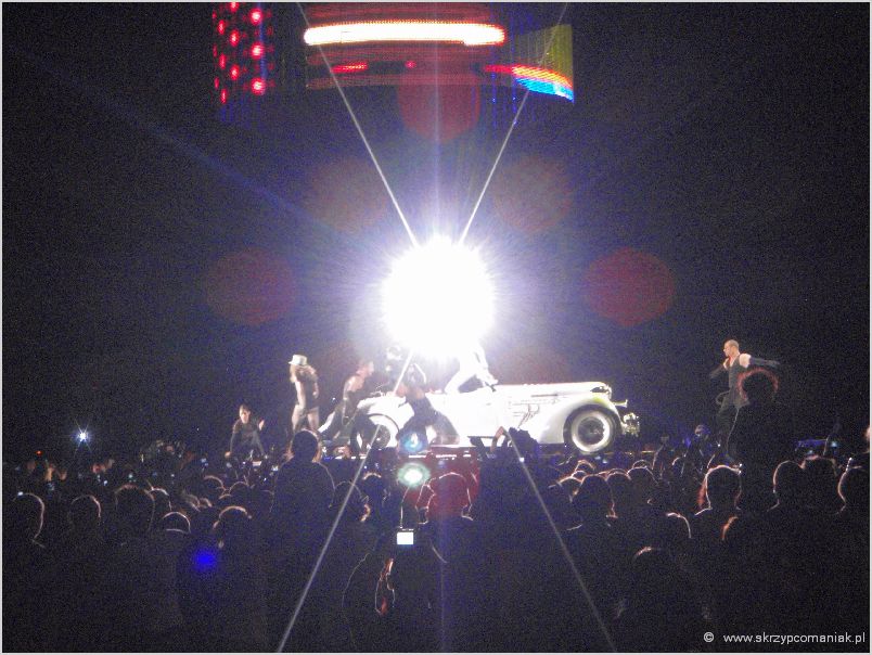 Trwa �adowanie zdj�cia...