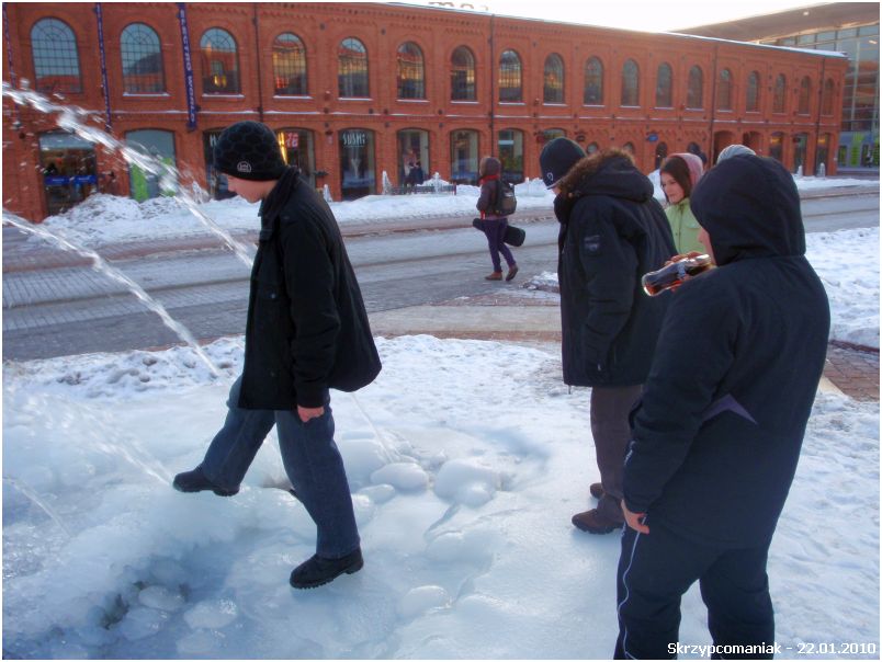 Trwa �adowanie zdj�cia...