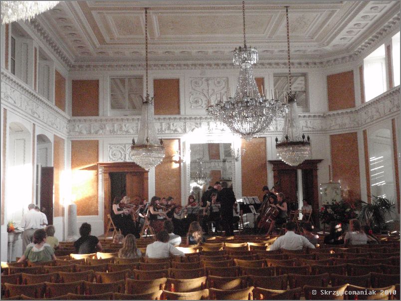 Trwa �adowanie zdj�cia...