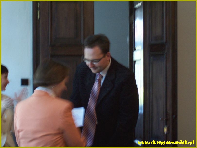 Trwa �adowanie zdj�cia...