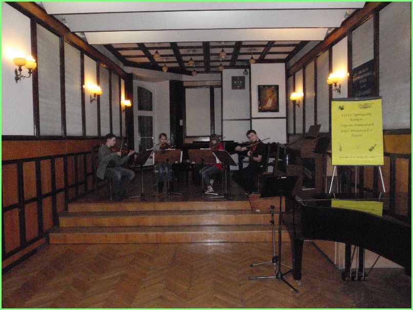 Trwa �adowanie zdj�cia...