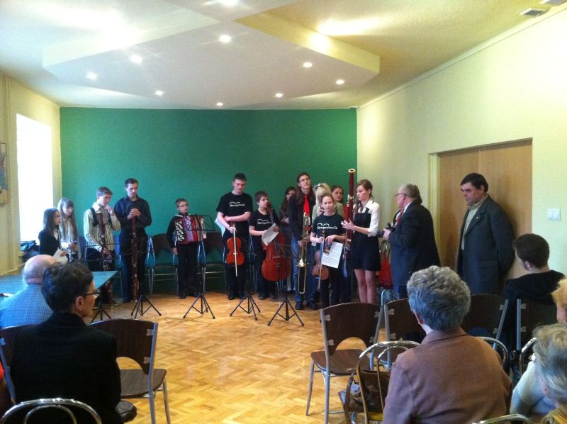 Trwa �adowanie zdj�cia...