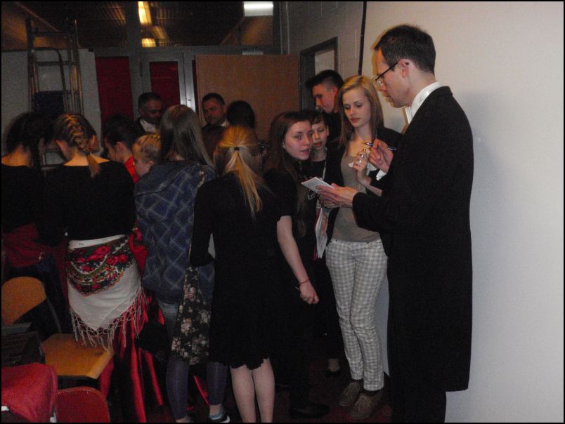 Trwa �adowanie zdj�cia...