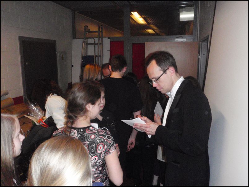 Trwa �adowanie zdj�cia...