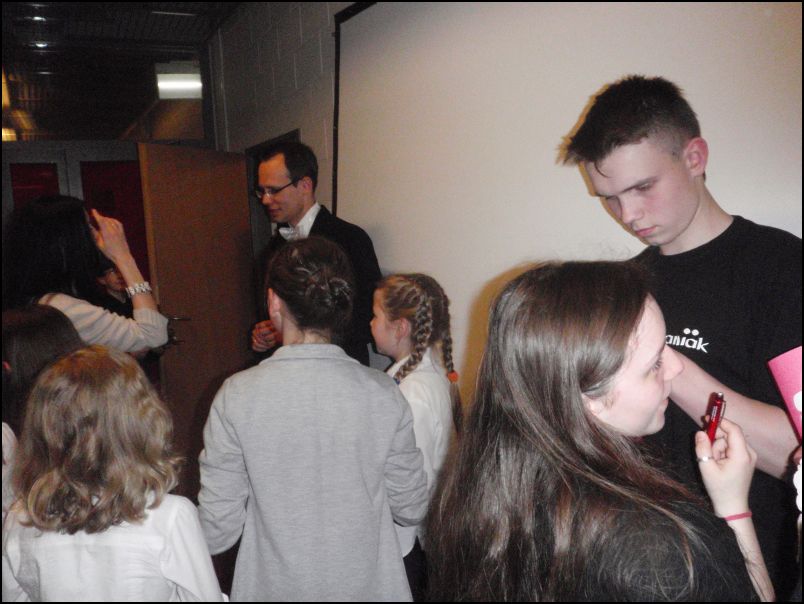 Trwa �adowanie zdj�cia...