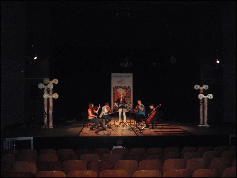 Trwa �adowanie zdj�cia...