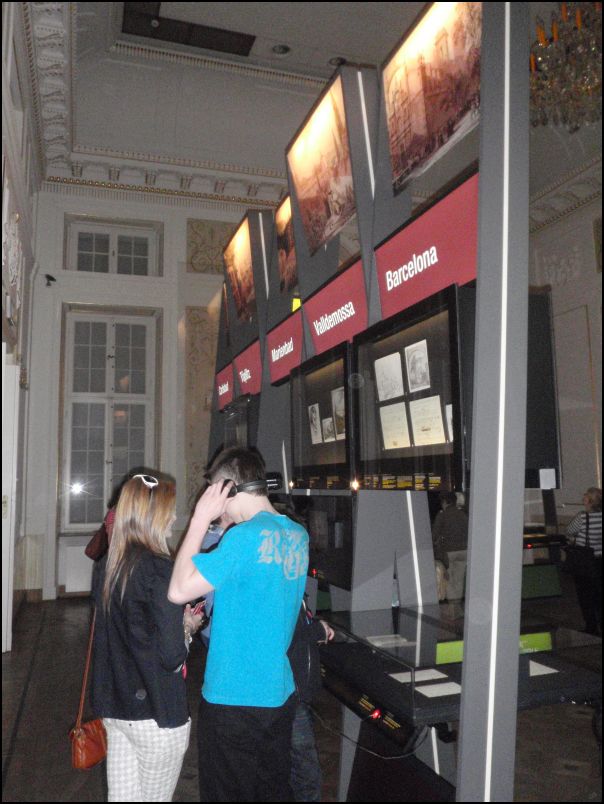 Trwa �adowanie zdj�cia...