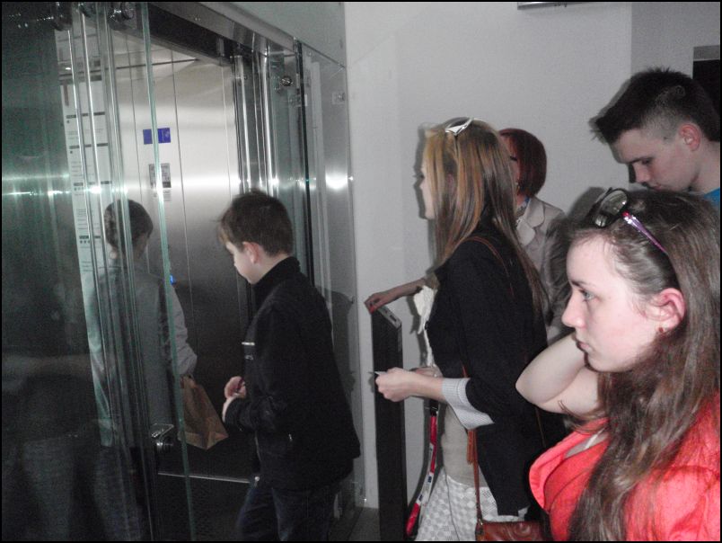 Trwa �adowanie zdj�cia...