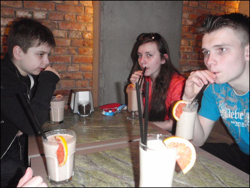 Trwa �adowanie zdj�cia...