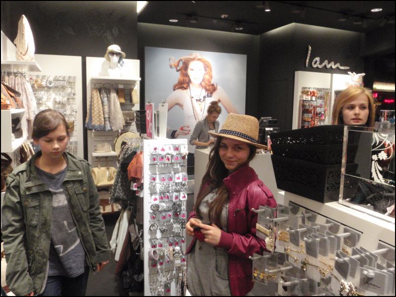 Trwa �adowanie zdj�cia...