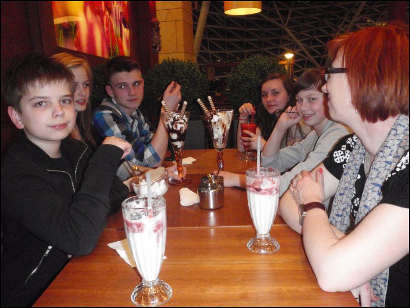 Trwa �adowanie zdj�cia...