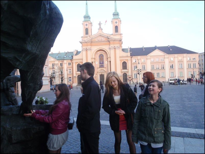 Trwa �adowanie zdj�cia...