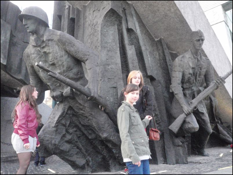 Trwa �adowanie zdj�cia...