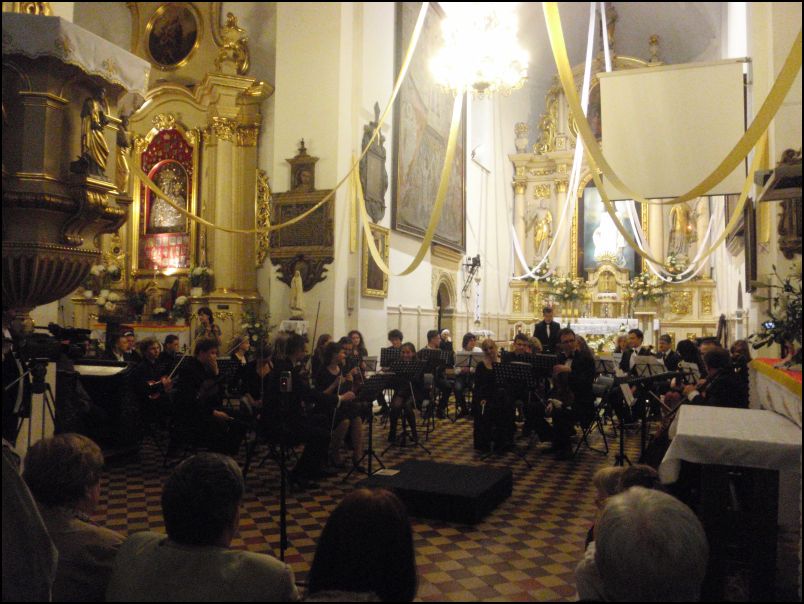 Trwa �adowanie zdj�cia...