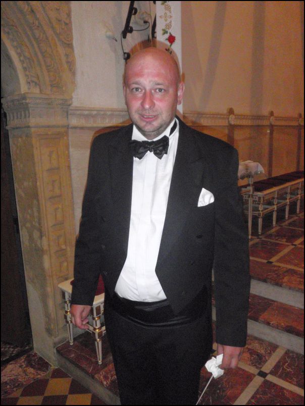 Trwa �adowanie zdj�cia...