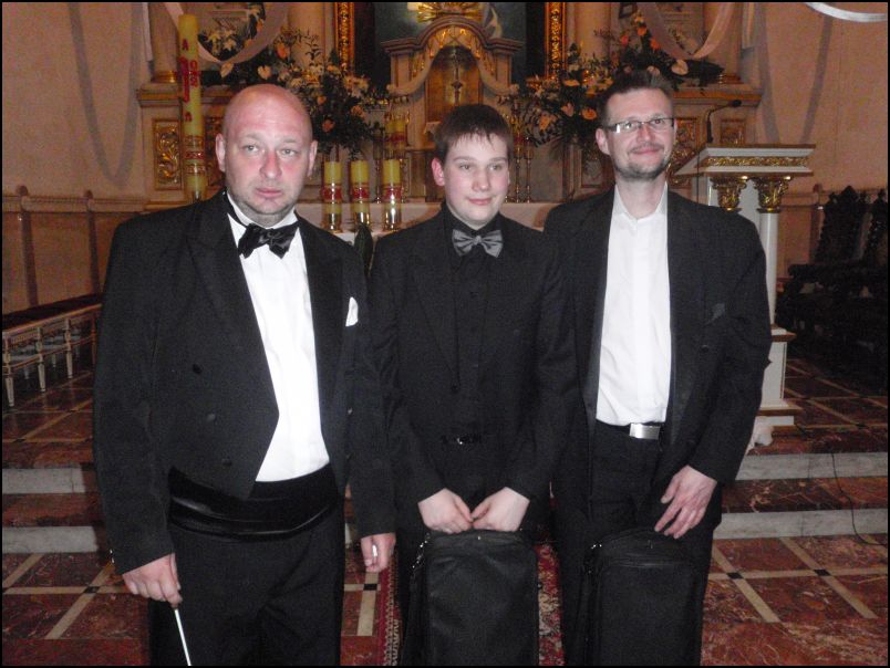 Trwa �adowanie zdj�cia...