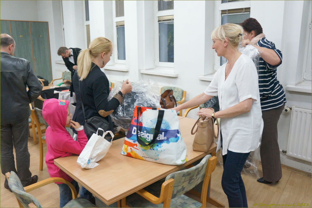 Trwa �adowanie zdj�cia...