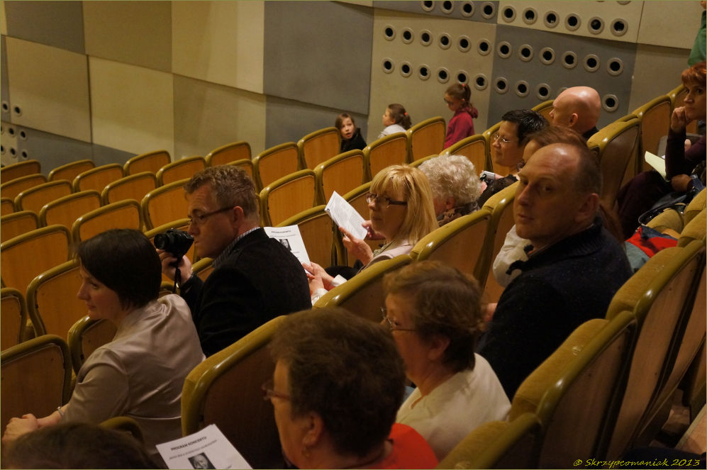 Trwa �adowanie zdj�cia...