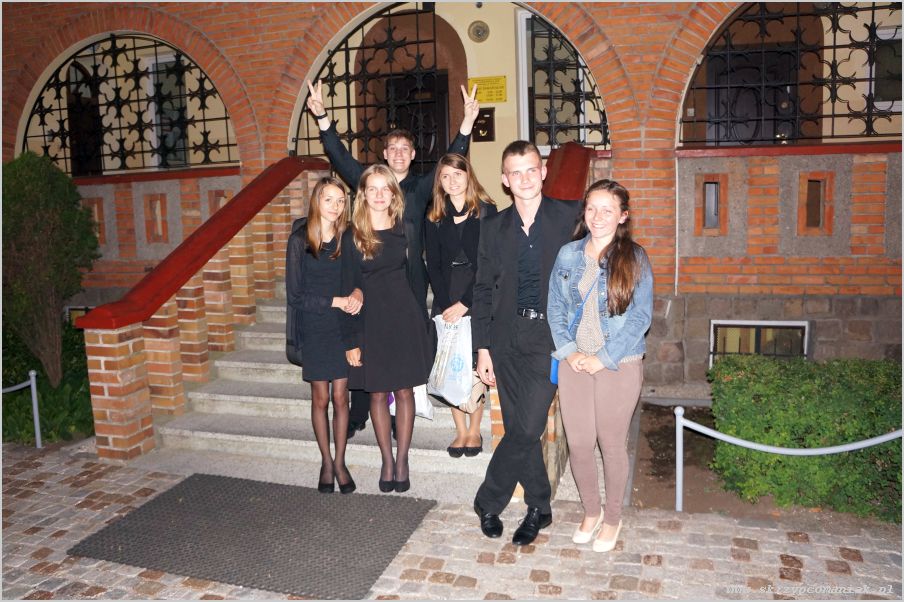 Trwa �adowanie zdj�cia...