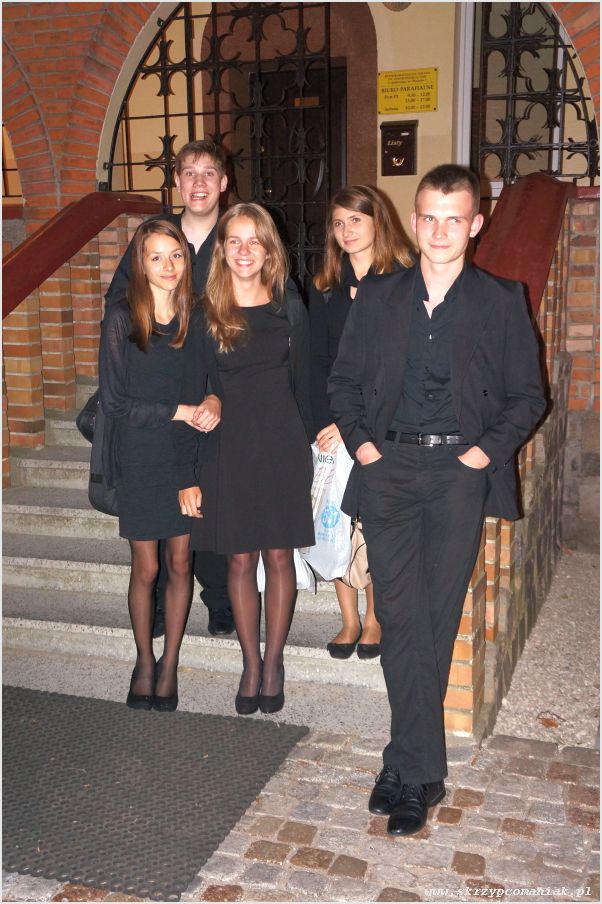 Trwa �adowanie zdj�cia...