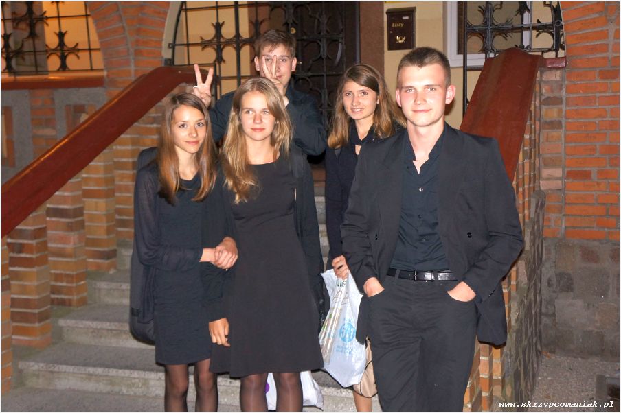 Trwa �adowanie zdj�cia...