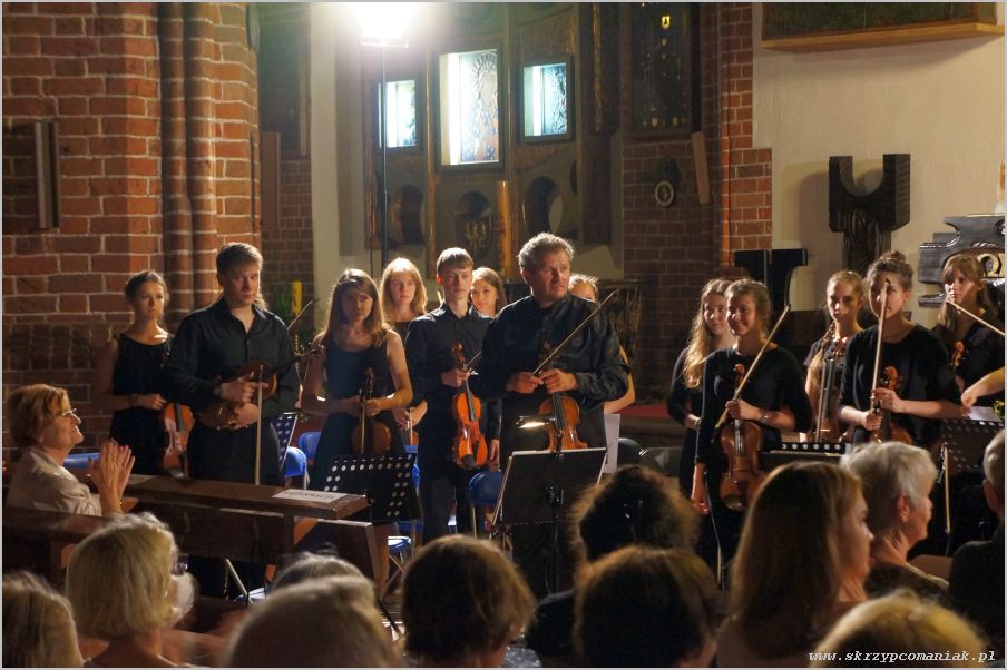 Trwa �adowanie zdj�cia...