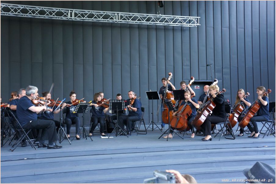 Trwa �adowanie zdj�cia...