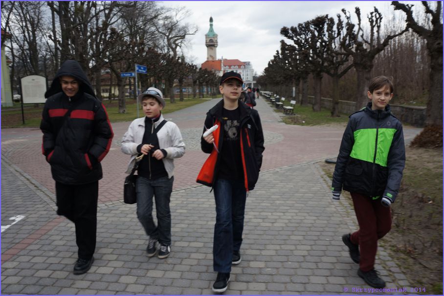 Trwa �adowanie zdj�cia...