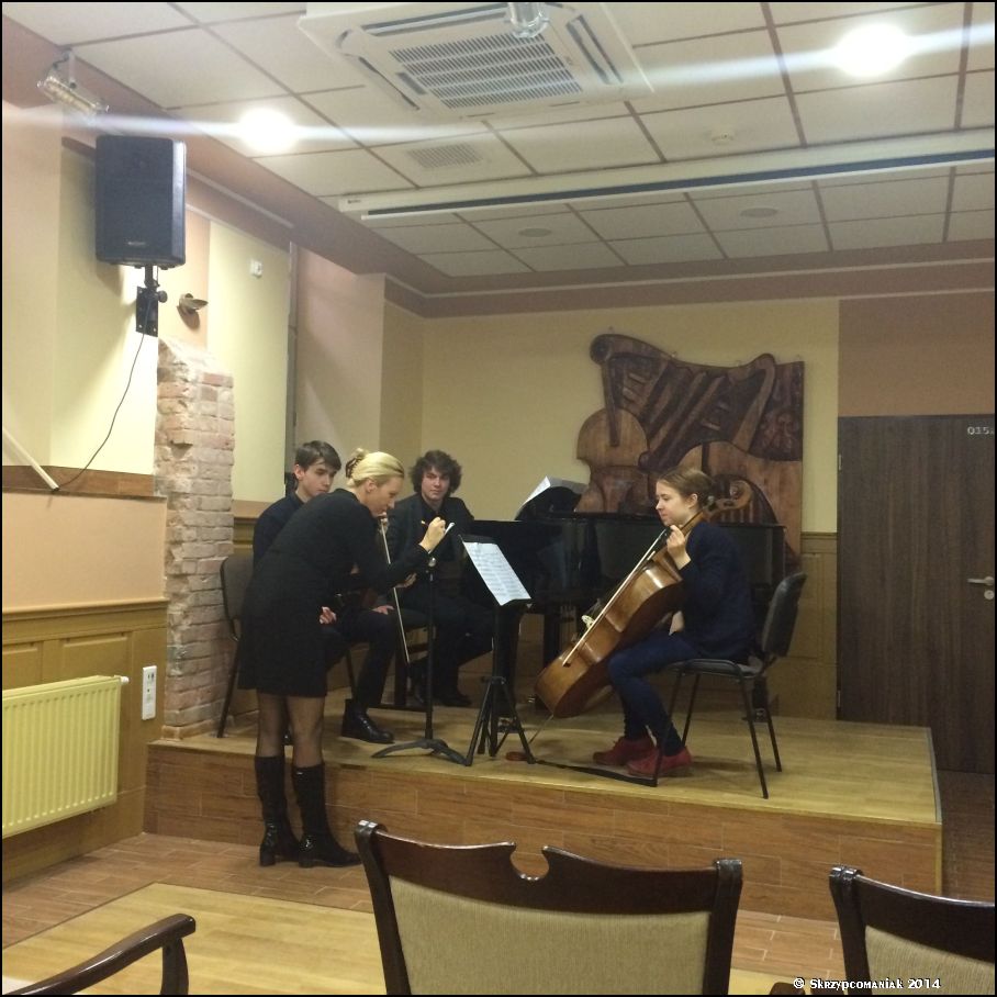 Trwa �adowanie zdj�cia...