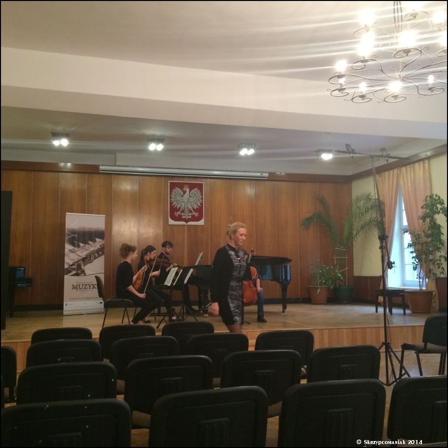 Trwa �adowanie zdj�cia...