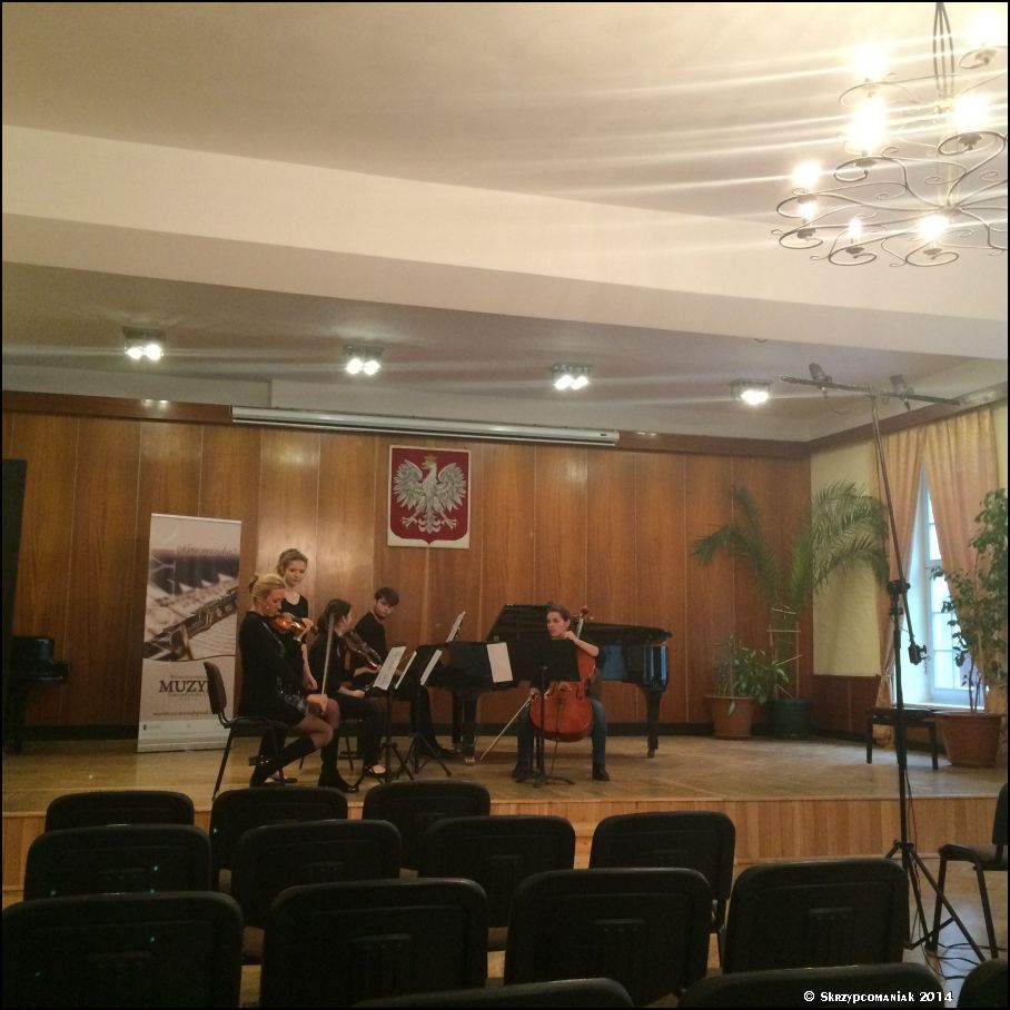 Trwa �adowanie zdj�cia...