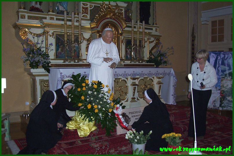 Trwa �adowanie zdj�cia...