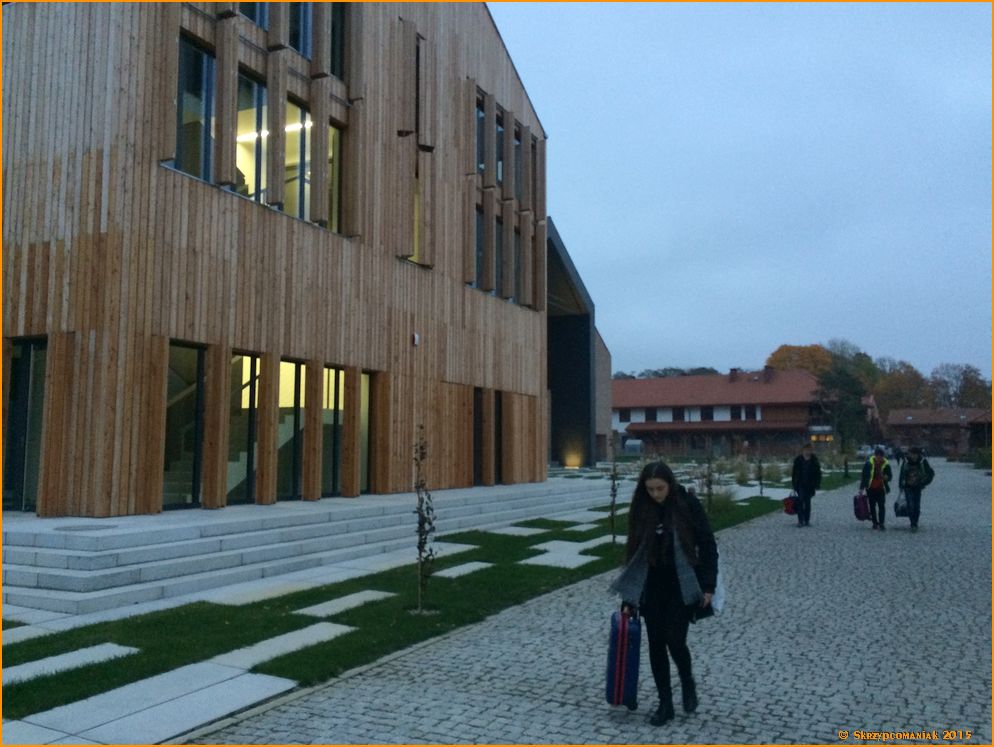 Trwa �adowanie zdj�cia...