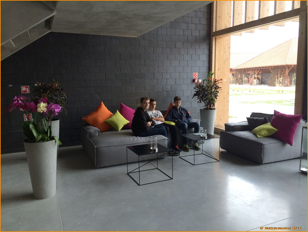 Trwa �adowanie zdj�cia...