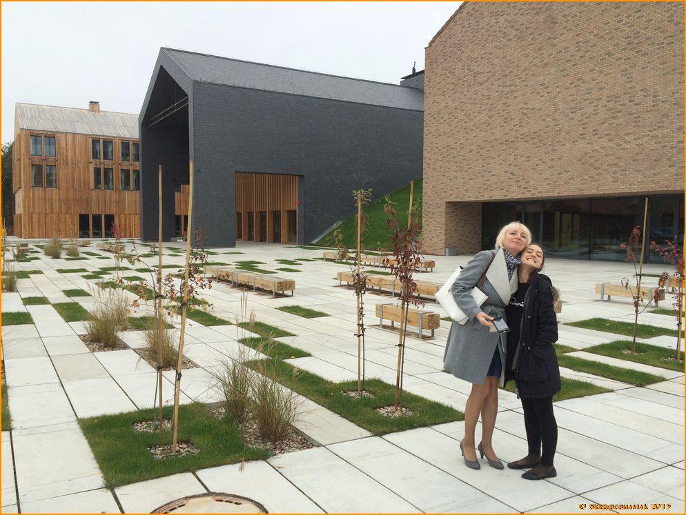 Trwa �adowanie zdj�cia...