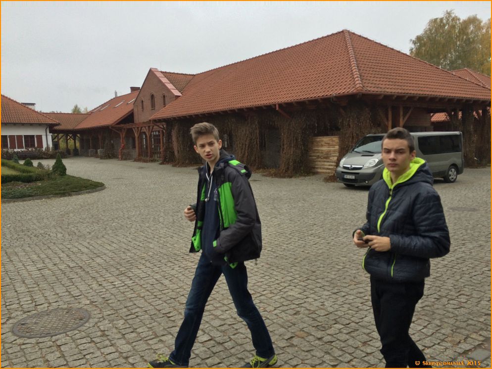 Trwa �adowanie zdj�cia...