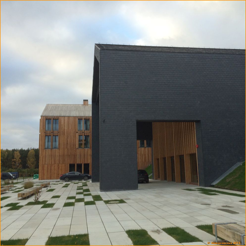 Trwa �adowanie zdj�cia...