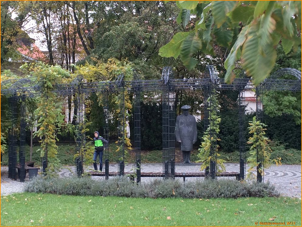 Trwa �adowanie zdj�cia...